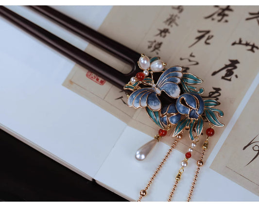 Vintage Chinese Style Ebony Wood Butterfly Hairpin with Pearl Tassel – Elegant Hair Accessory for Women