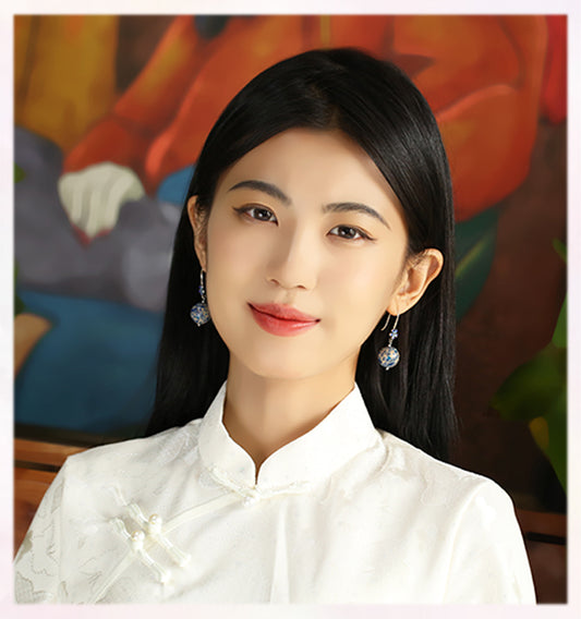 Bold lacquer-style earrings earrings, side profile