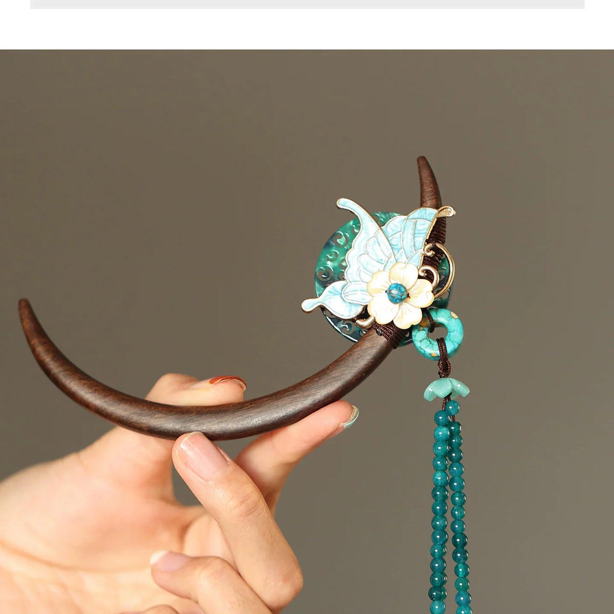 Crescent Moon Butterfly Ebony Hairpin – New Chinese Style Blue Shell Tassel Hair Stick