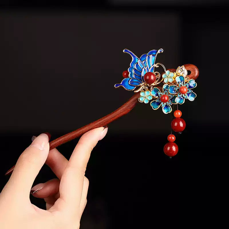 Chinese Butterfly Hairpin – Vintage Floral Red Sandalwood Hair Stick for Women
