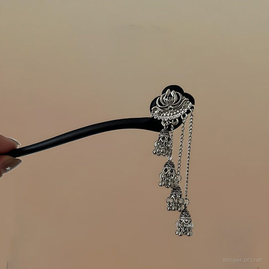 Silver Lotus Tassel Hairpin – Vintage Floral Hair Stick with Long Dangles