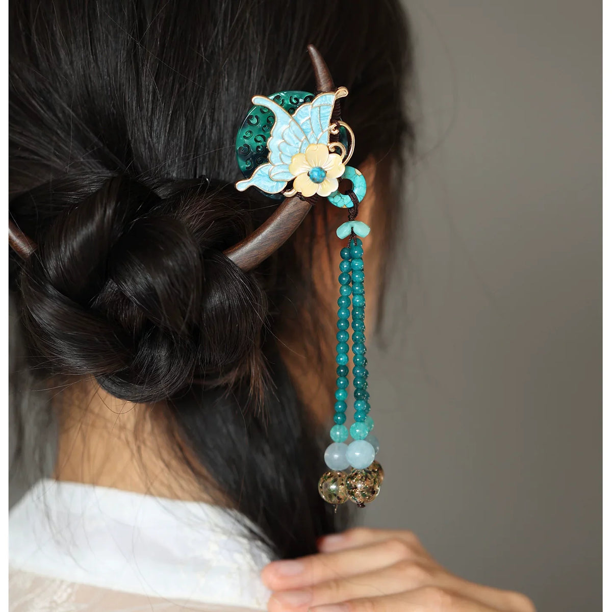 Crescent Moon Butterfly Ebony Hairpin – New Chinese Style Blue Shell Tassel Hair Stick