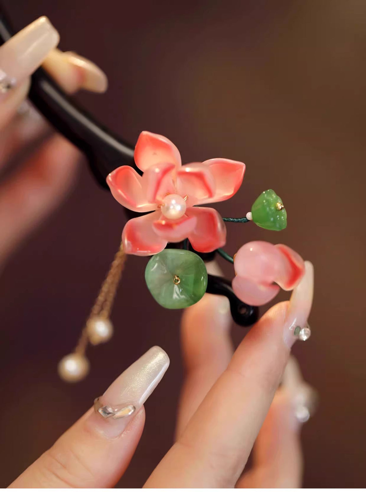 Bubu Sheng Lian Glass Lotus Tassel Ebony Hairpin – Hanfu & Cheongsam Hair Accessory