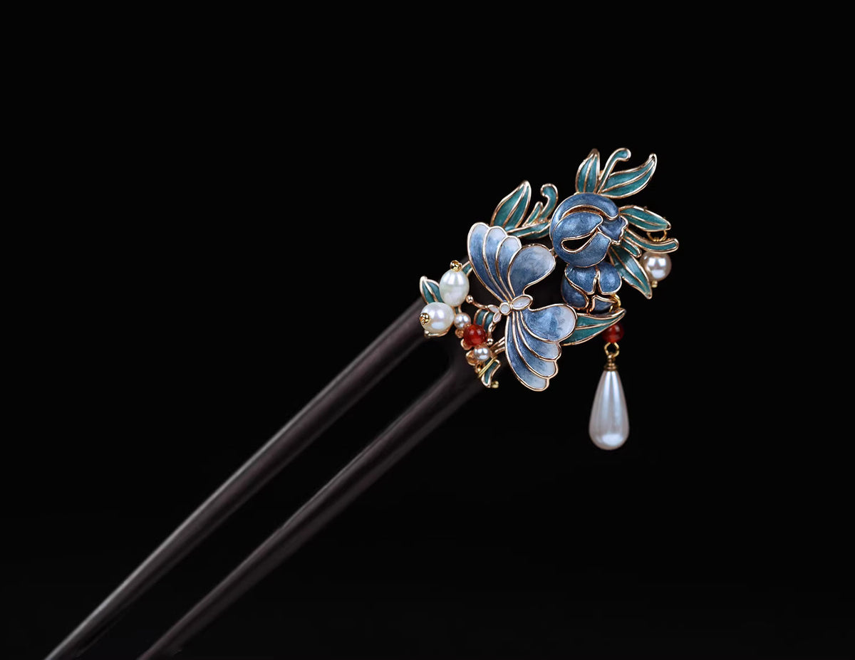 Vintage Chinese Style Ebony Wood Butterfly Hairpin with Pearl Tassel – Elegant  Hair Accessory for Women