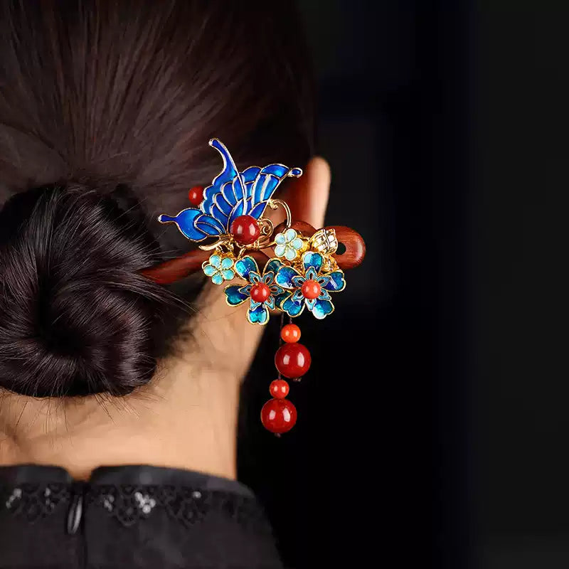 Chinese Butterfly Hairpin – Vintage Floral Red Sandalwood Hair Stick for Women