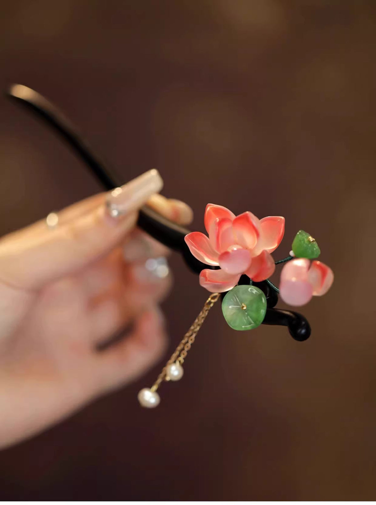 Bubu Sheng Lian Glass Lotus Tassel Ebony Hairpin – Hanfu & Cheongsam Hair Accessory