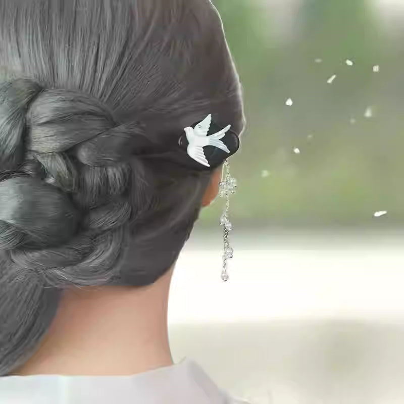 Natural Mother-of-Pearl Swallow Hairpin – Black Ebony with Pearl Tassels