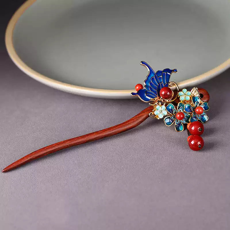 Chinese Butterfly Hairpin – Vintage Floral Red Sandalwood Hair Stick for Women