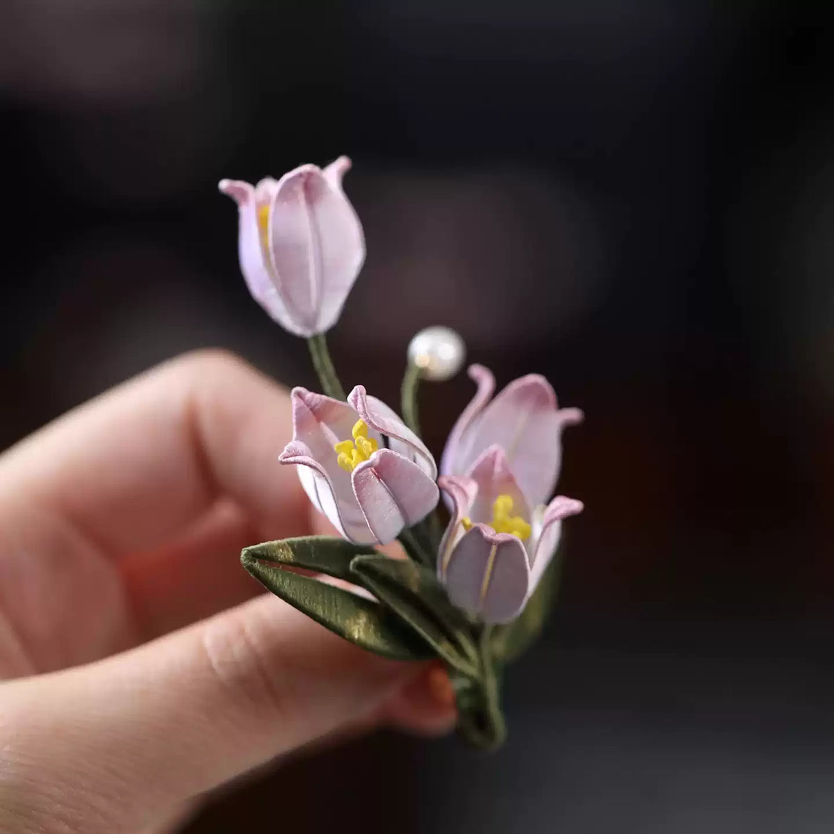 New Chinese Style Lily of the Valley Corsage – Artistic Floral Brooch for Dresses and Outerwear