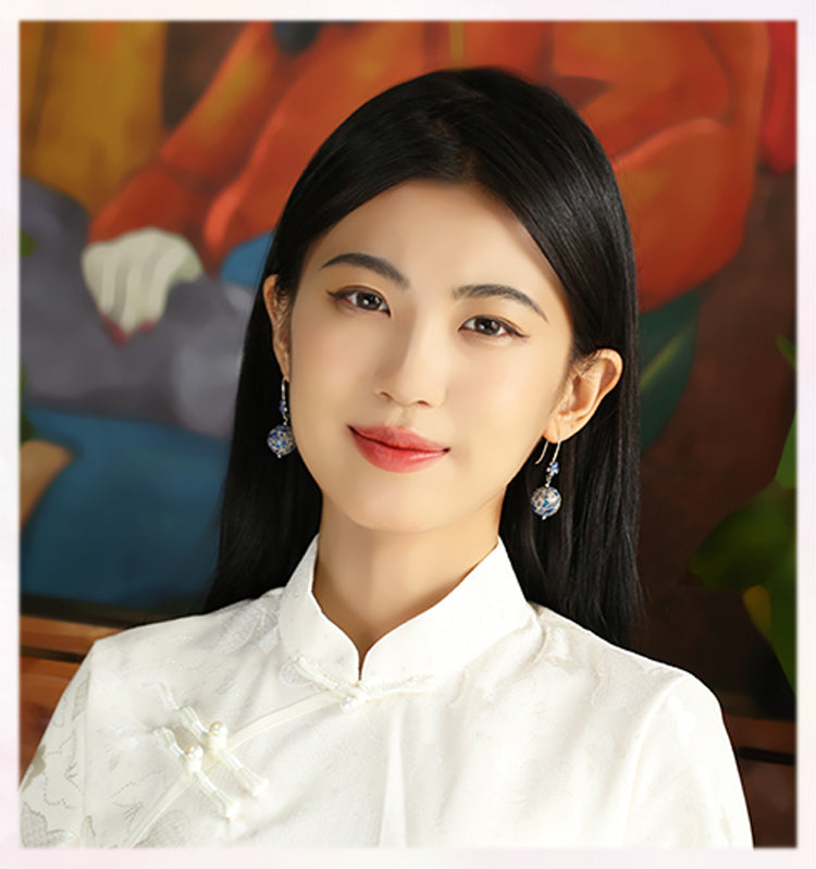 Bold lacquer-style earrings earrings, side profile