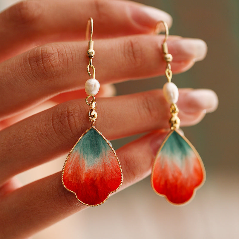 Velvet blossom drops earrings, side profile