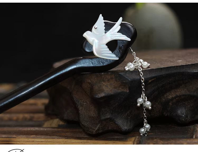 Natural Mother-of-Pearl Swallow Hairpin – Black Ebony with Pearl Tassels