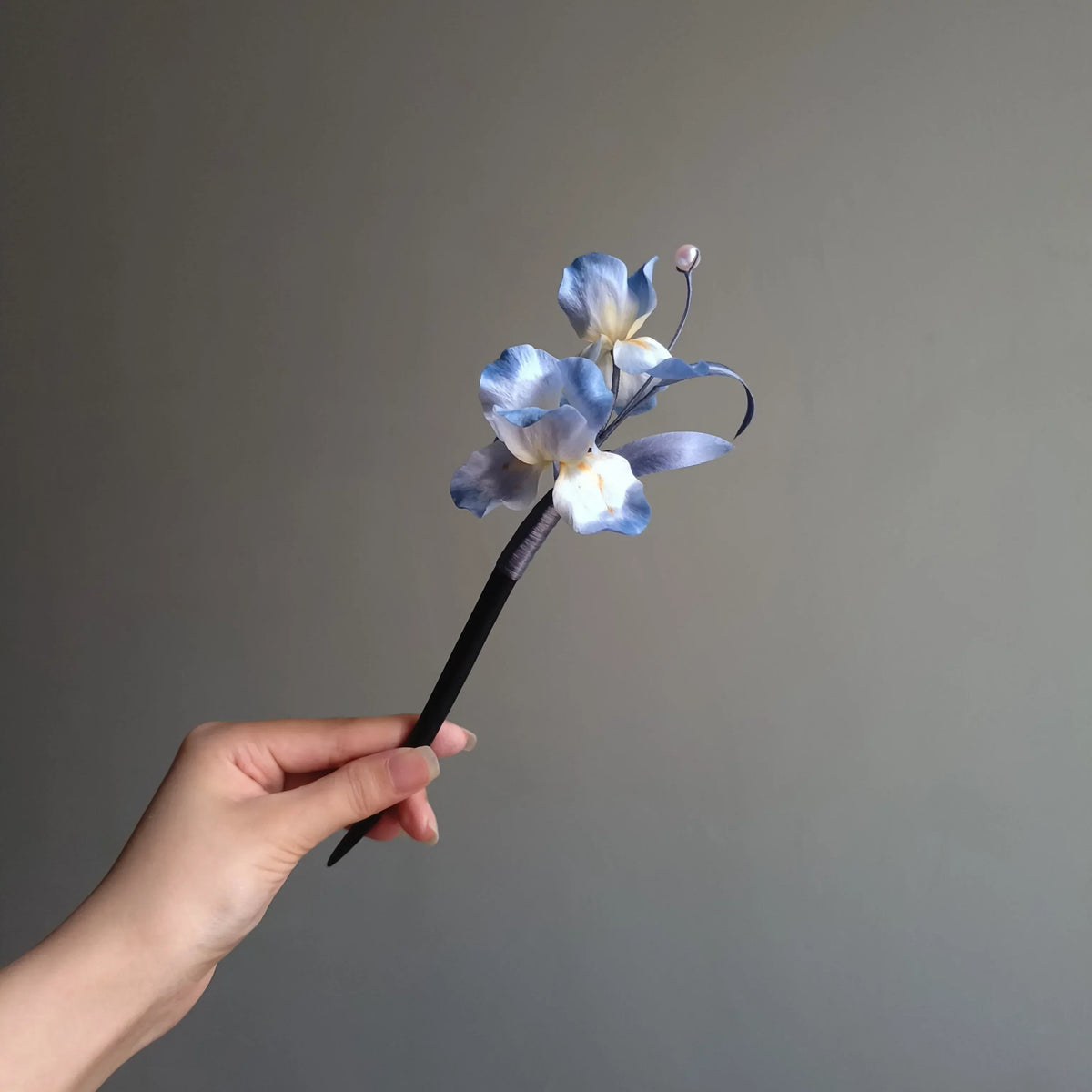 Handmade Iris Ronghua Hairpin & Brooch – Chinese Heritage Craft