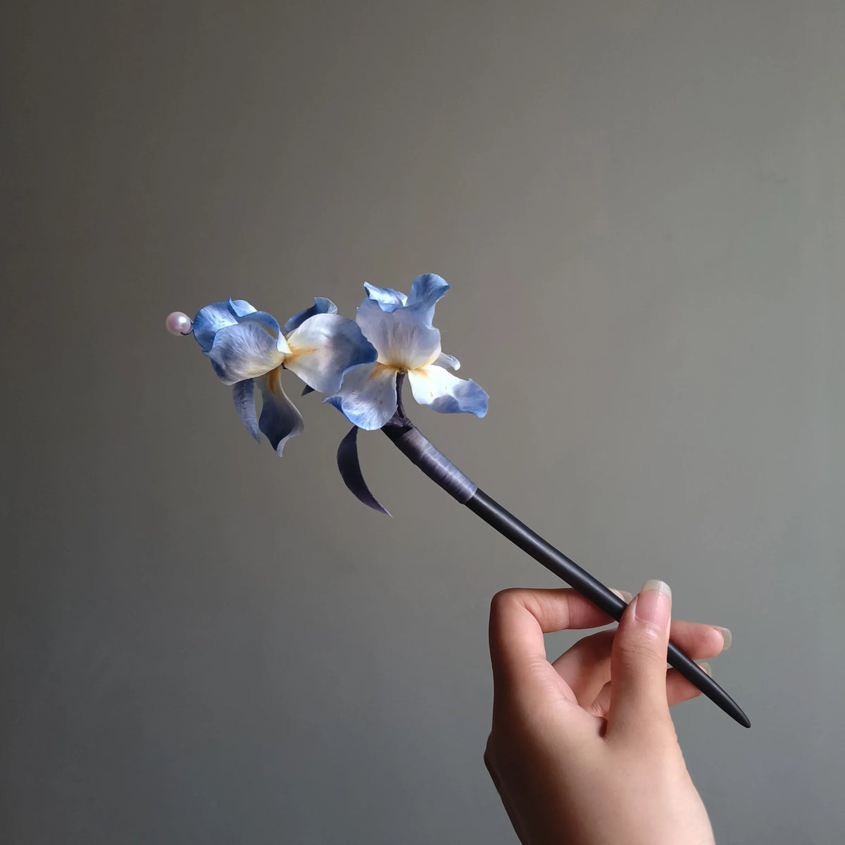 Handmade Iris Ronghua Hairpin & Brooch – Chinese Heritage Craft