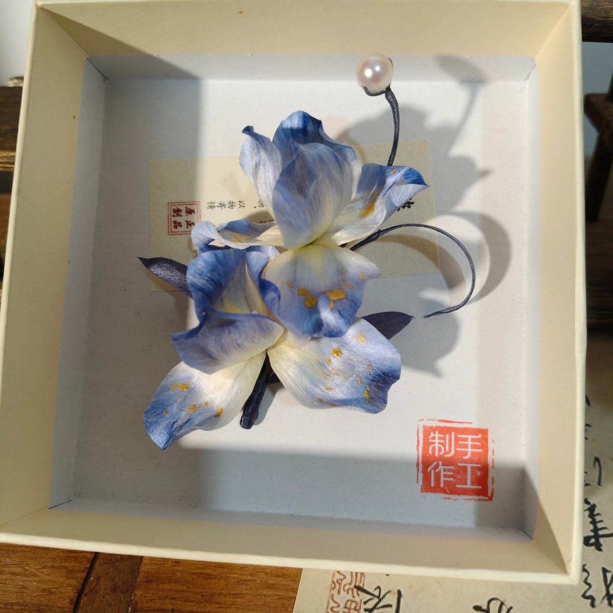 Handmade Iris Ronghua Hairpin & Brooch – Chinese Heritage Craft