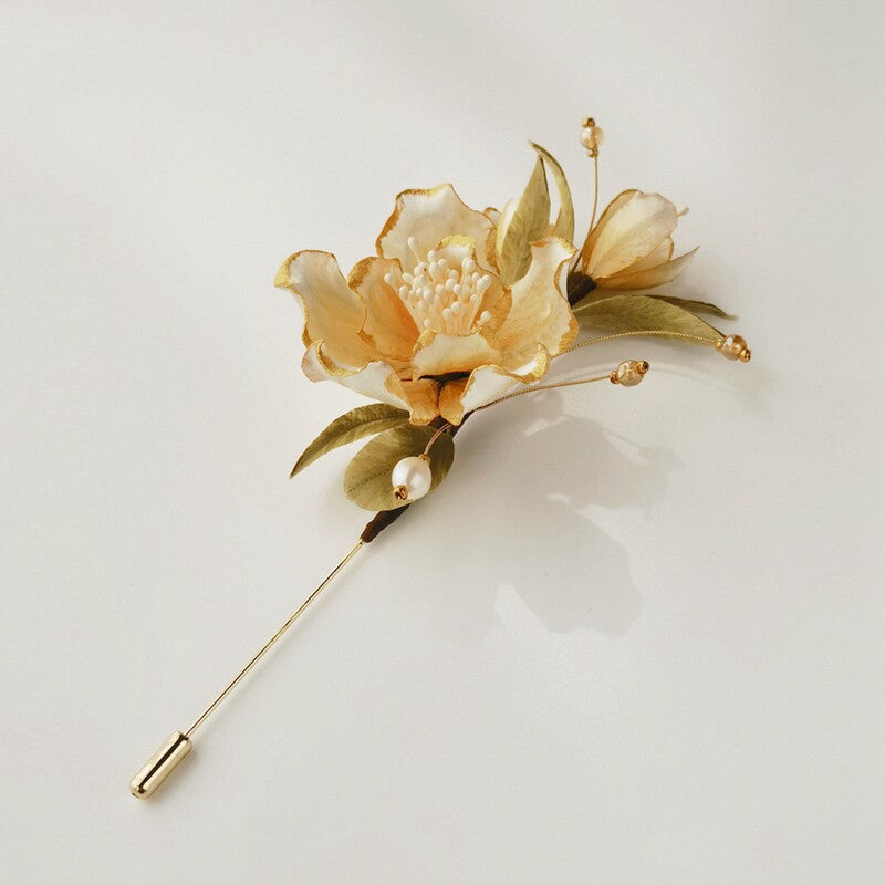 Ronghua-inspired Chinese flower brooch on Hanfu styled for an occasion