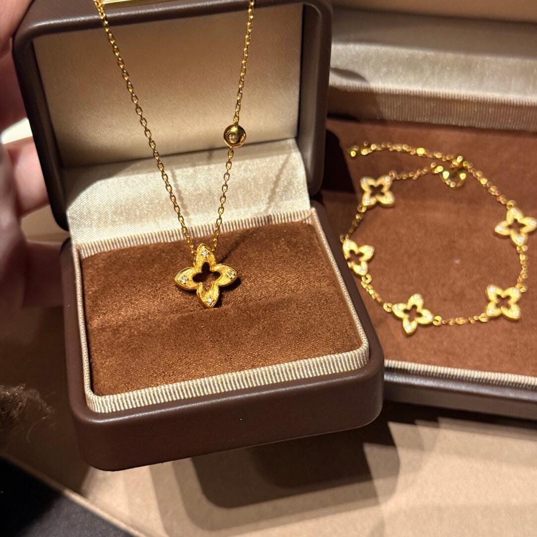 Lucky Clover Necklace and Bracelet Jewelry Set