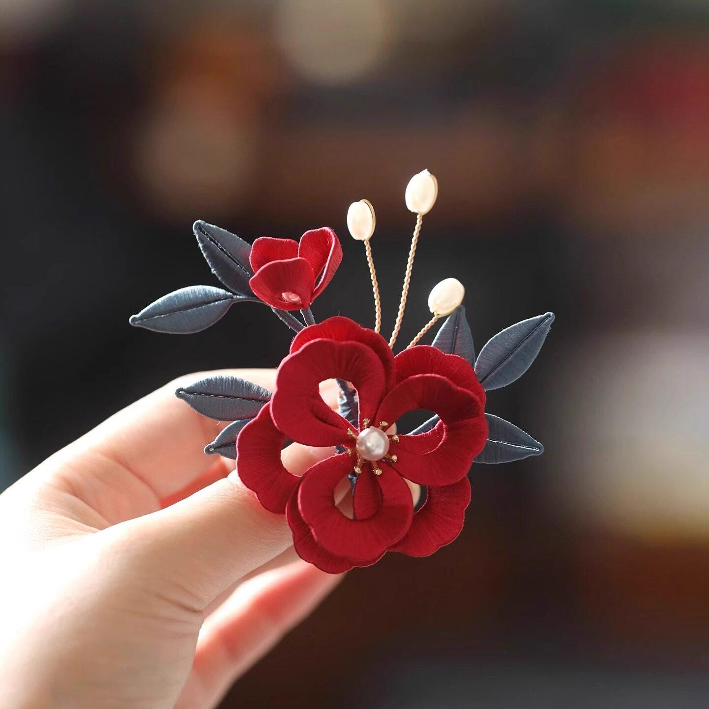 Silk Butterfly Brooch Handmade Ronghua Velvet Flower