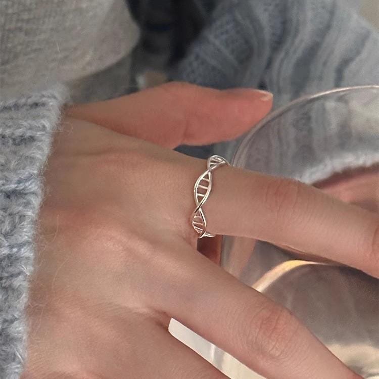 S925 Sterling Silver Adjustable Star Charm Ring