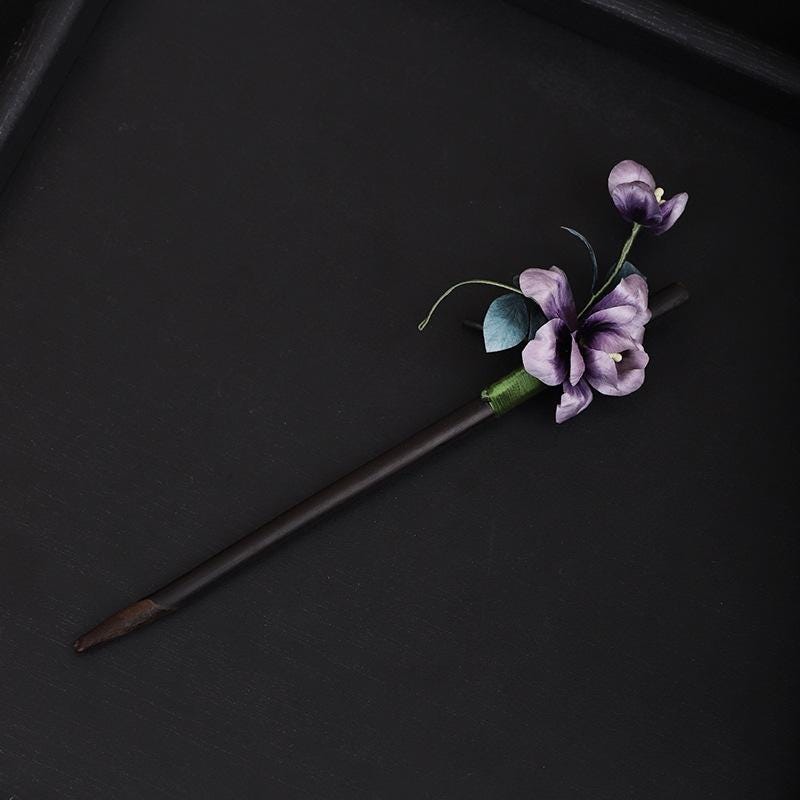 andmade Silk Flower Hair Accessory Pearls Hand Woven Leaves