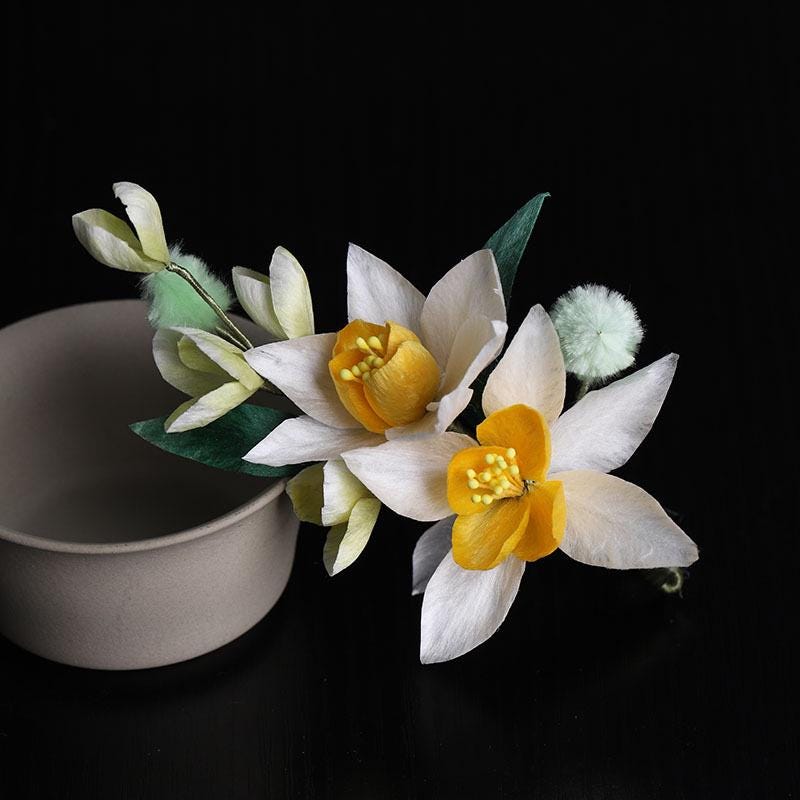 Handmade Silk Flower Hair Clip Pearl Bee Hairpin